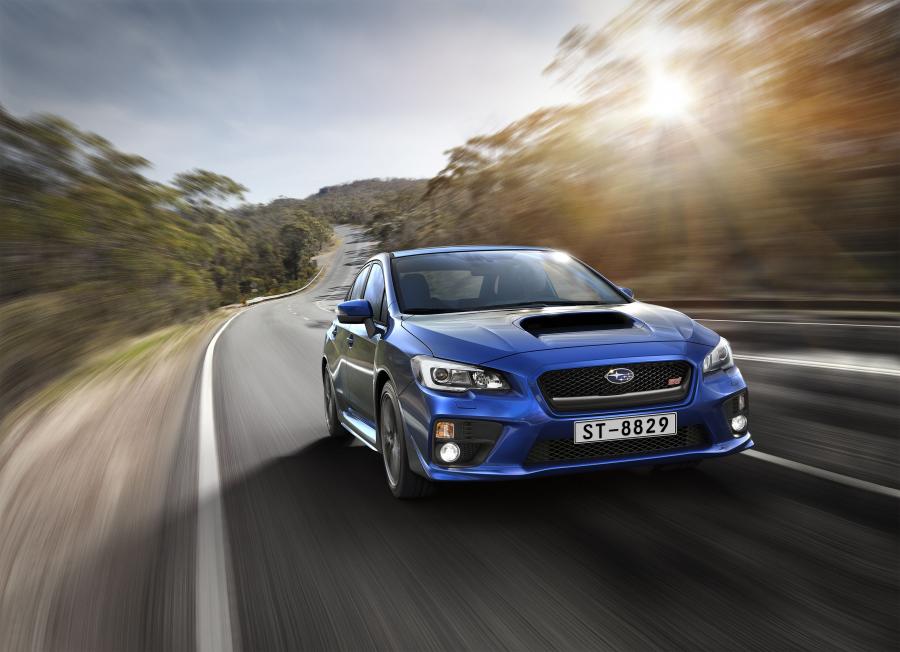  Subaru WRX STI 2015 года  (EU) (фото 8 из 24)